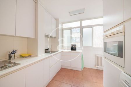 4 bedroom luxury Apartment for rent in Madrid, Spain - Photo 5