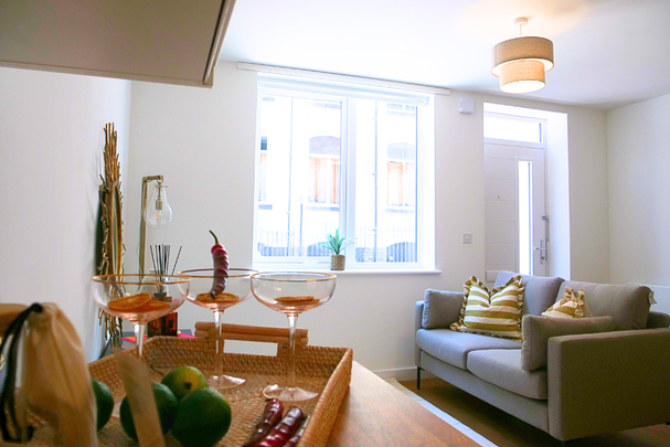 1 bedroom apartment to rent - Photo 1