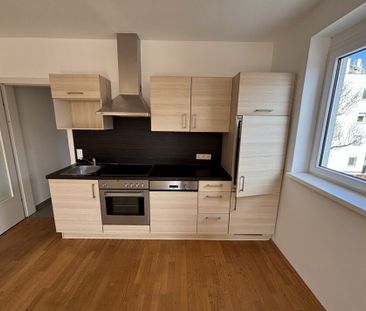 Stilvolle 2-Zimmer-Wohnung in Graz: Balkon, Stadtblick, ideal zum M... - Photo 5