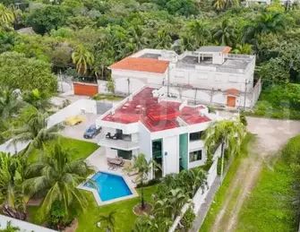 Renta Casa Colonia Doctores, Cancún | Alberca Privada Y Amplio Jardín Le0726 - Photo 1