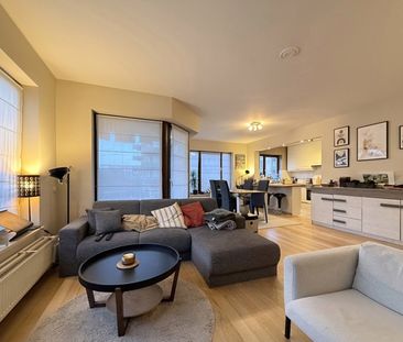 Appartement - à louer - Photo 2