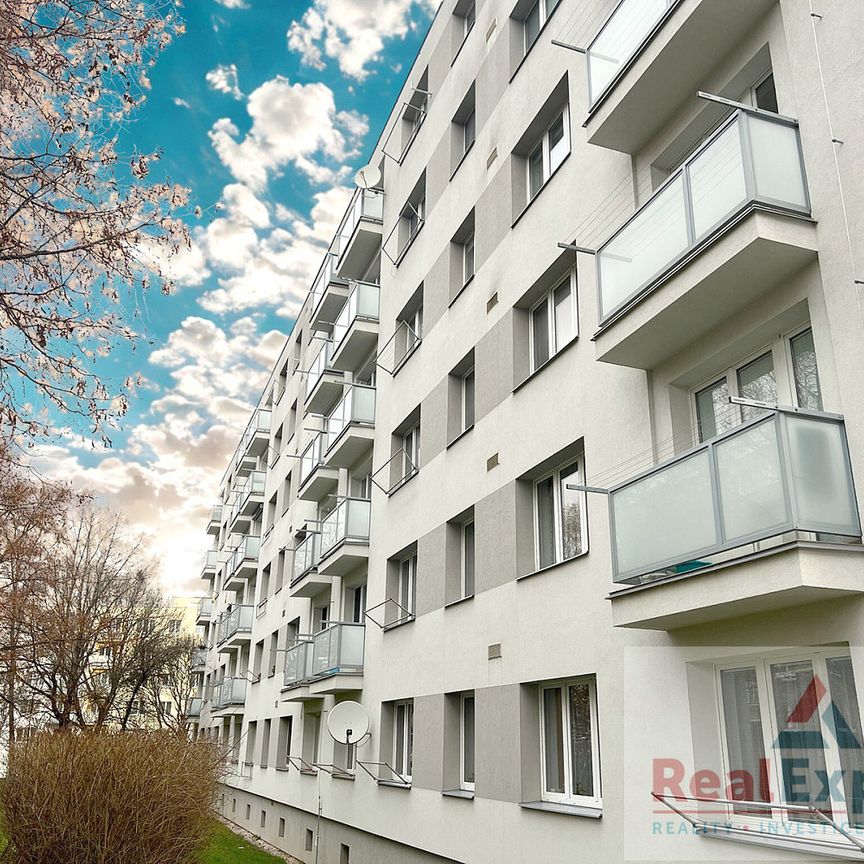 Pronájem bytu 2+kk 57 m² - Photo 1