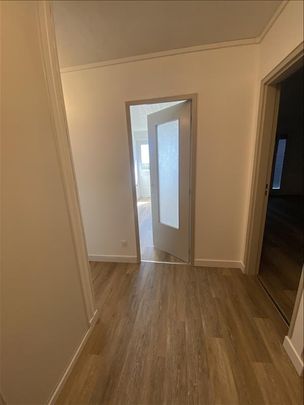 2 pièces - 58,36 m² - 4ème étage - Colocation non autorisée - Photo 1
