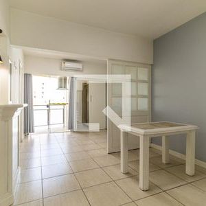 Studio para alugar com 32m², 1 quarto e 1 vaga - Foto 3