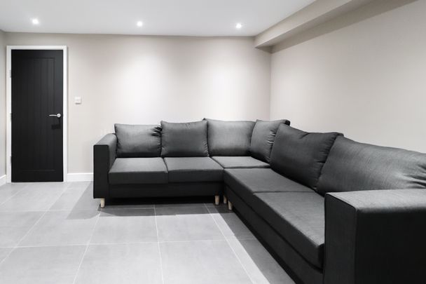 Gulson Road - Photo 1