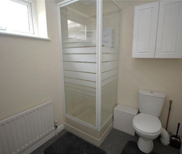 3 bedroom bungalow to rent - Photo 2