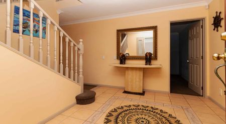 Pristine and Perfect Beachside Residence - Photo 5