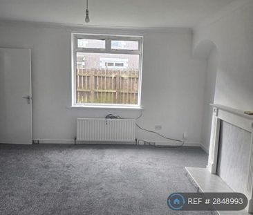 3 bedroom end of terrace house to rent - Photo 1