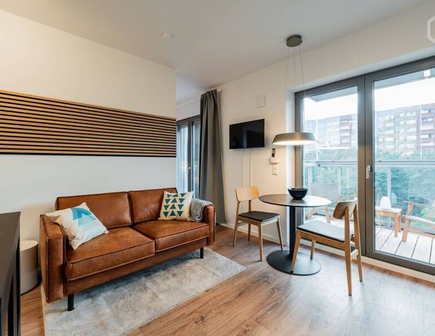 NEUBAU, VOLLSTÄNDIG NEUE Wohnung in der Nähe von Schloss Friedrichsfelde - Photo 1