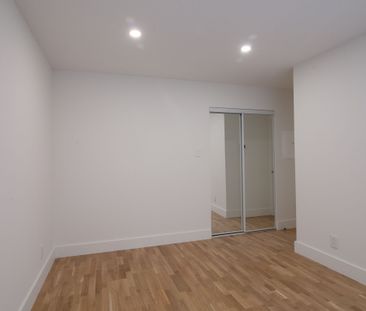 4390 Grand Boulevard - Photo 2