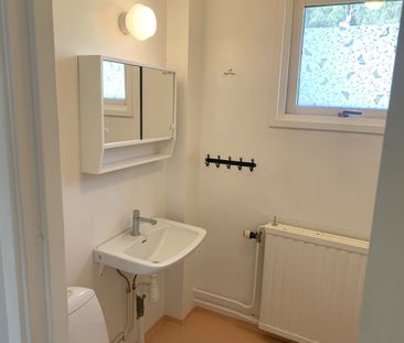 Otteshagen: Mysig naturnära tvåa en trappa upp - Photo 6