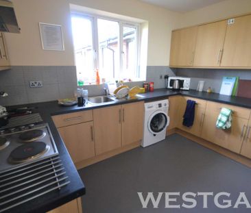 Price £775 pcm - Available 01/07/2025 - Furnished - Photo 1