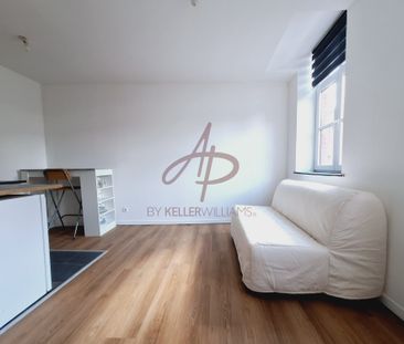 Location Appartement 1 pièce 15m² ROUBAIX 59100 - Photo 1