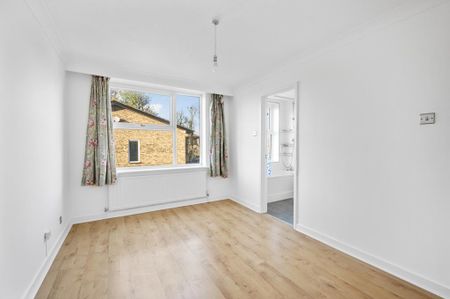 4 bedroom terraced house to rent - Photo 5