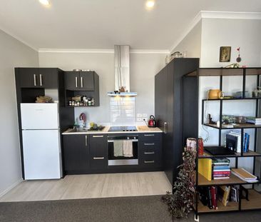 Furnished Apartment - Photo 4