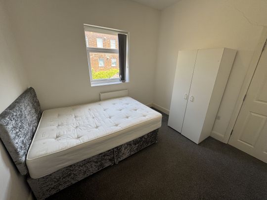 40, Brieryfield Road, Preston - Photo 1