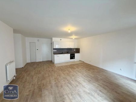 Appartement à louer 3 pièces 65.6m² - Photo 2