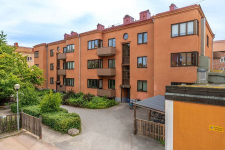 Västra Nobelgatan 22 - Photo 3