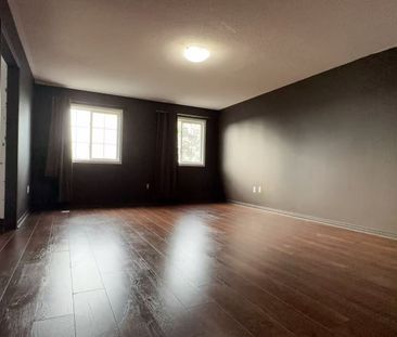 For Lease - 38 Delattaye Avenue, Aurora, Ontario - Photo 2