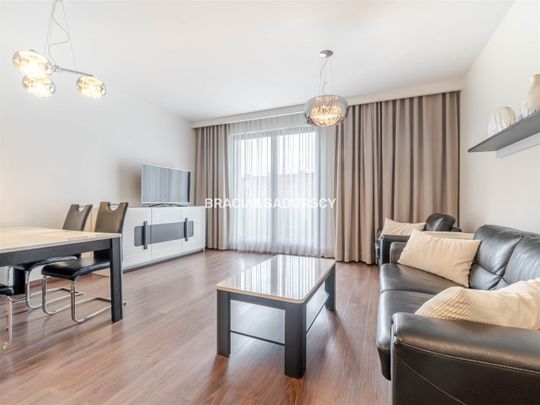 Wygodny elegancki apartament w centrum. - Photo 1