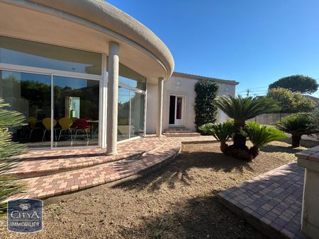 Location Maison 4 pièces 140m² MARIGNANE 13700 - Photo 5
