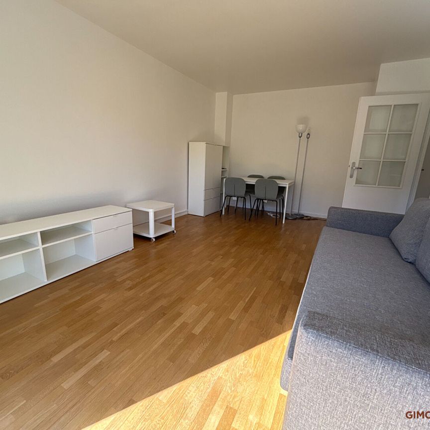 Location Appartement 2 pièces 45m² - Photo 1