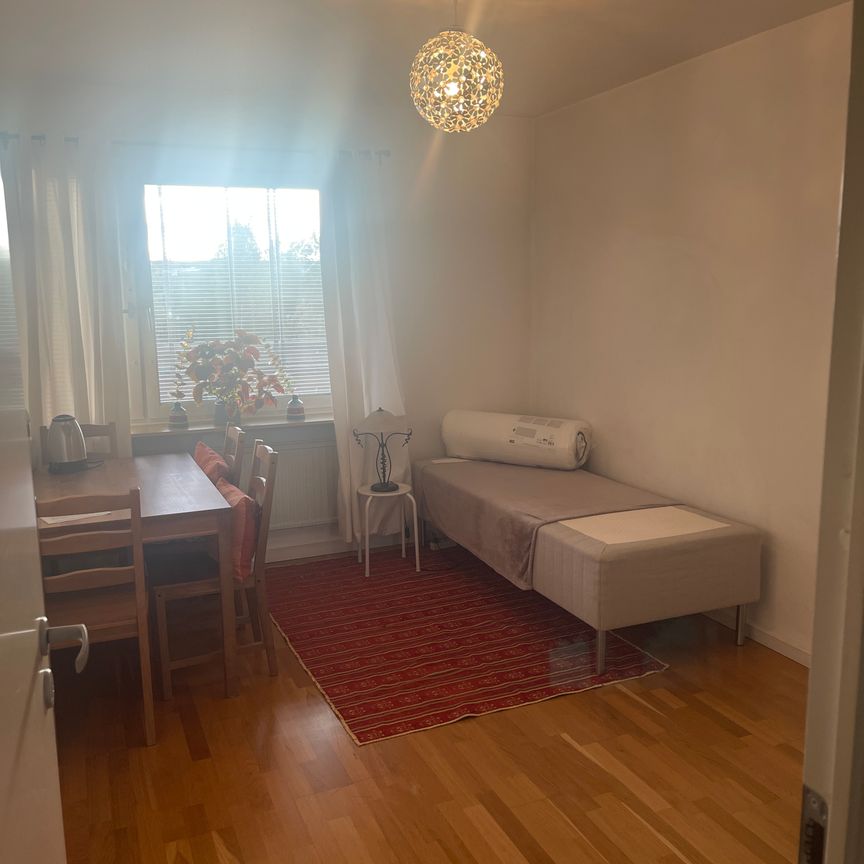 Valthornsvägen, Uppsala - Foto 1