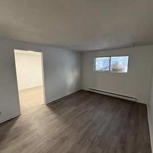 83 Rue Lucien-Brault (Mont-Bleu) Magnifique Appartement De Deux Chambres - Photo 3