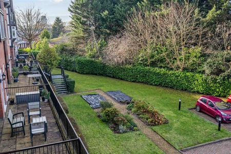 2 bed apartment to rent in Station Road, Dorridge, Solihull - Photo 3