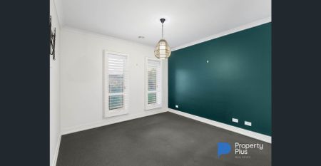 "Family Oasis" - Photo 5