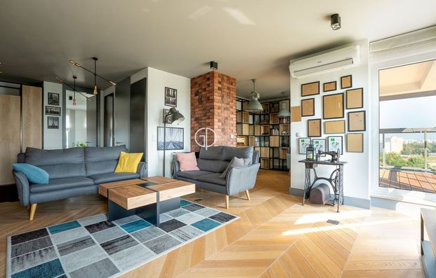 Warszawski, Warszawa, Ursynów, Aleja Jana Rodowicza Anody - Photo 1