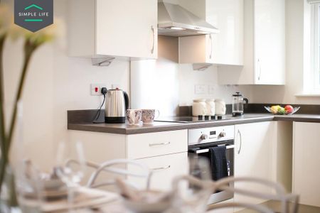 3 bedroom semi-detached house to rent - Photo 5