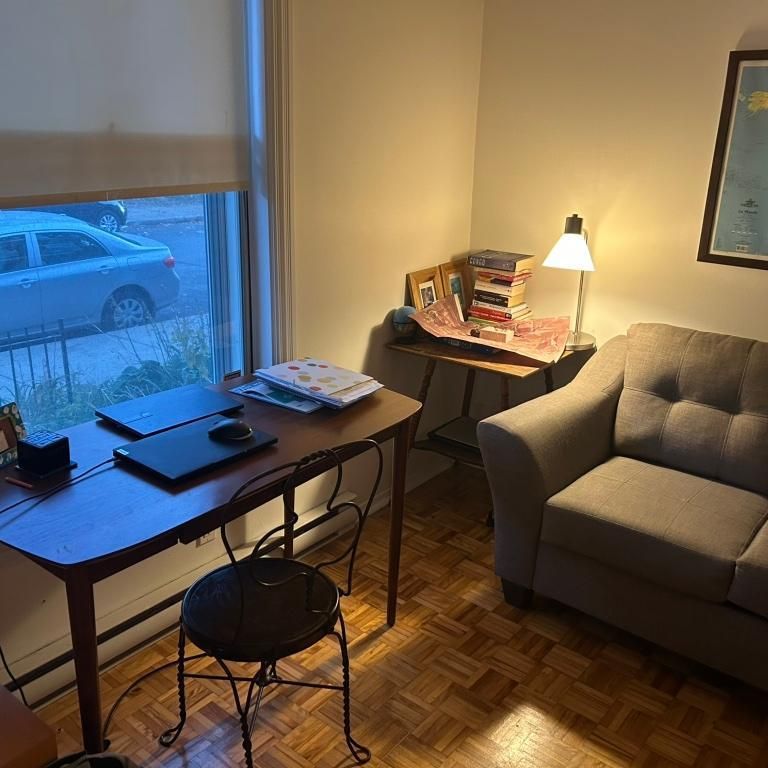 Beau 5 1/2 à louer - Photo 1