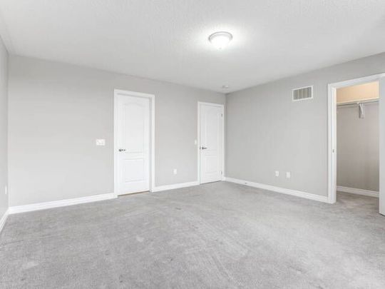 For Lease - 863 Cook Crescent, Shelburne, Ontario - Photo 1