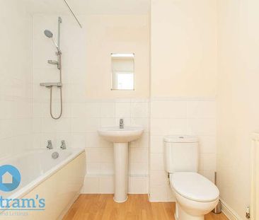 Bramwell Drive, Bramcote, NG9 - Photo 2