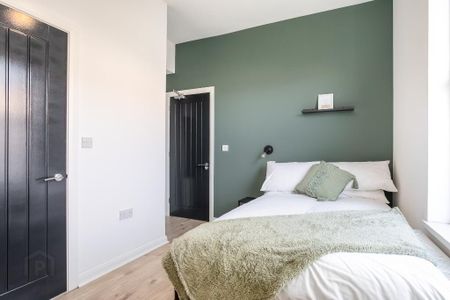 Room 1, 9 Frank Street, Belfast, BT5 4NW - Photo 5