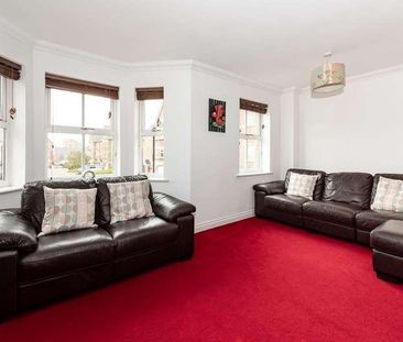 Cavendish Walk, Epsom, KT19 - Photo 5