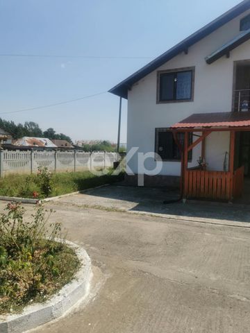 Casă spațioasă de închiriat în Ungureni – Dambovita - Photo 3