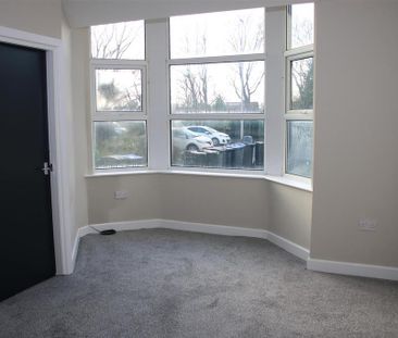 Ground floor flat to rent - Photo 4