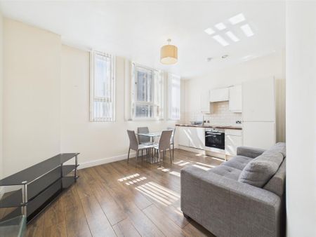 1 bedroom flat to rent - Photo 4