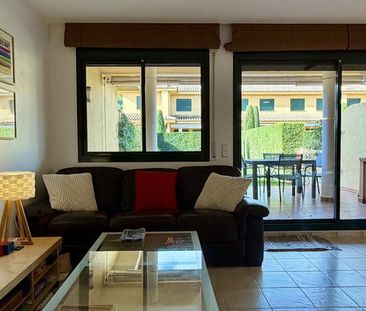 Calle del Montgrí - Foto 1