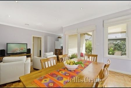 4 Robb Street, Spotswood - Photo 5