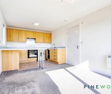 1 bedroom apartment to rent - Photo 3