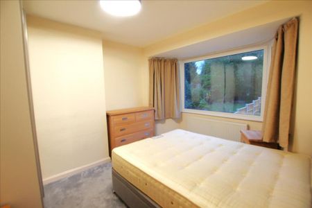 3 bedroom semi-detached house to rent - Photo 5