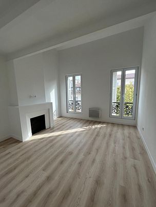 Appartement 4 pièces 83m2 MARSEILLE 1ER 1 429 euros - Photo 1