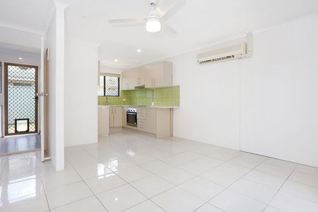 5/92 Boundary Street, Beenleigh QLD 4207 - Apartment For Rent | Domain - Photo 3