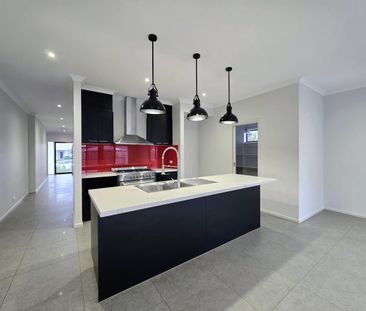 Modern Family Living in Prime Location - Photo 6