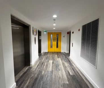 1 Bed Flat, Westpoint, M16 - Photo 1