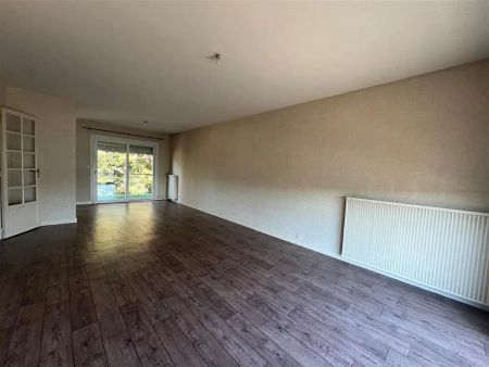 Location appartement 4 pièces - 105.33m² à Niort (79000) - Photo 4