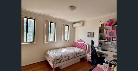 Prime Location - Photo 4